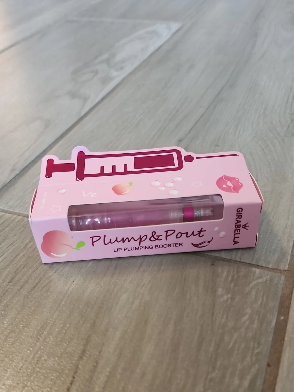 NWT Girabella Tinted Lip Plumper- Peach